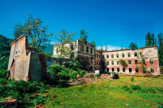 Professional Real Estate Photo Editing & Retouching